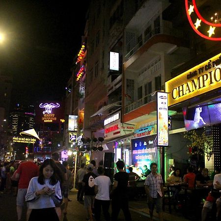 Hostel Aloha Saigon (Adults Only) Ho-Chi-Minh-Stadt Exterior foto